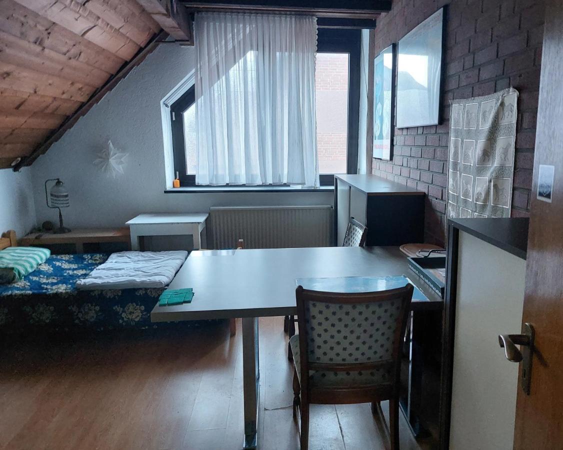 Zimmer Im Landhaus Erkelenz Esterno foto