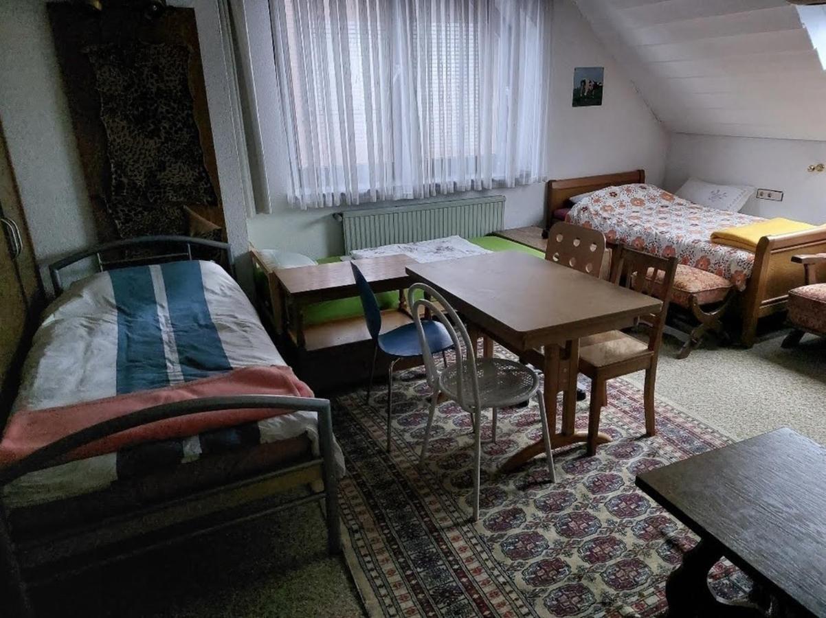 Zimmer Im Landhaus Erkelenz Esterno foto